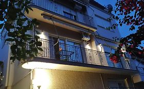 Travellers House